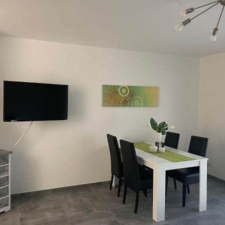 Winzer Lounge Ferienwohnung Дернау Экстерьер фото